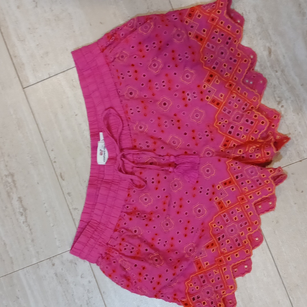 Vineyard Vines Eyelet Shorts